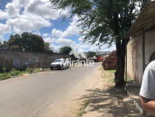 Galpão / Depósito / Armazém Para Vender no bairro Pedra do Descanso em Feira De Santana