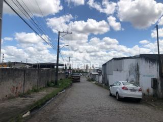 Galpão / Depósito / Armazém Para Vender no bairro Pedra do Descanso em Feira De Santana