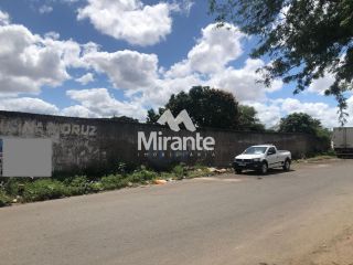 Galpão / Depósito / Armazém Para Vender no bairro Pedra do Descanso em Feira De Santana