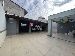 Casa Para Vender com 4 quartos sendo 4 suítes no bairro Santa Mônica em Feira De Santana