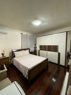 Casa Para Vender com 8 quartos sendo 8 suítes no bairro Sobradinho em Feira De Santana