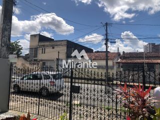 Casa Para Vender com 3 quartos sendo 1 suítes no bairro Jardim Acácia em Feira De Santana