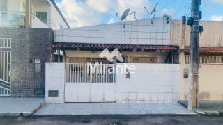 Casa Para Vender com 2 quartos no bairro Capuchinhos em Feira De Santana
