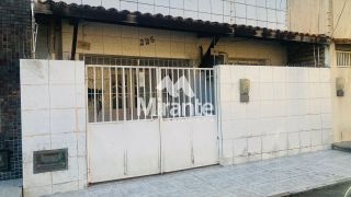 Casa Para Vender com 2 quartos no bairro Capuchinhos em Feira De Santana