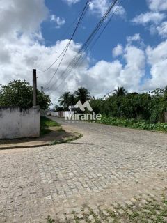 Lote / Terreno de Bairro Para Vender no bairro Conceição em Feira De Santana