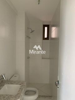 Apartamento Para Vender com 3 quartos sendo 1 suítes no bairro Santa Mônica em Feira De Santana