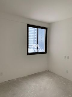 Apartamento Para Vender com 3 quartos sendo 1 suítes no bairro Santa Mônica em Feira De Santana