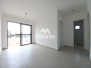 Casa de Condomínio Para Vender com 2 quartos sendo 1 suíte no bairro Registro em Feira De Santana