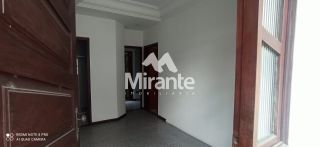 Casa Comercial Para Alugar com 3 quartos sendo 2 suítes no bairro Kalilândia em Feira De Santana