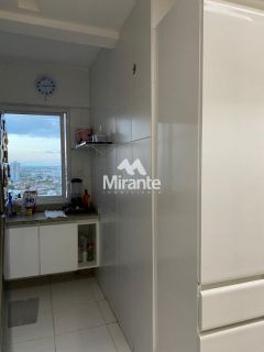 Apartamento Para Vender com 2 quartos sendo 1 suítes no bairro Santa Mônica em Feira De Santana