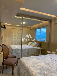 Apartamento Para Vender com 2 quartos sendo 1 suítes no bairro Santa Mônica em Feira De Santana