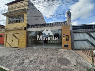 Casa Comercial Para Alugar com 3 quartos sendo 1 suítes no bairro Capuchinhos em Feira De Santana