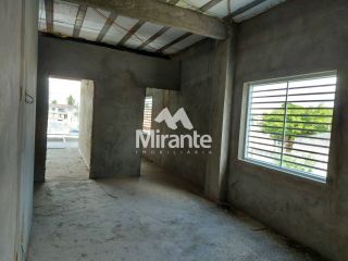 Casa Para Vender com 5 quartos sendo 3 suítes no bairro São João em Feira De Santana