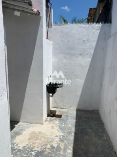 Casa Para Vender com 2 quartos no bairro Jardim Acácia em Feira De Santana
