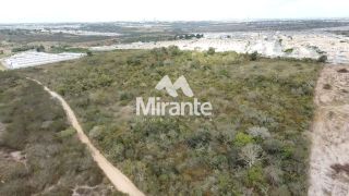 Lote / Terreno de Condomínio Para Vender no bairro Registro em Feira De Santana