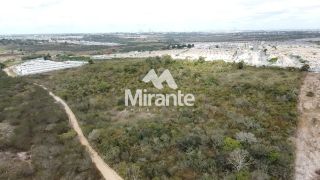 Lote / Terreno de Condomínio Para Vender no bairro Registro em Feira De Santana