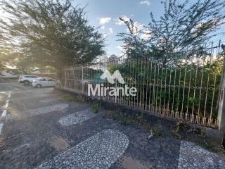 Lote / Terreno de Bairro Para Vender no bairro Brasília em Feira De Santana