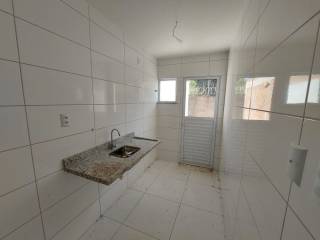 Casa para Venda no Condomínio Ônix com 3 quartos 1 suítes no bairro Sim em Feira De Santana