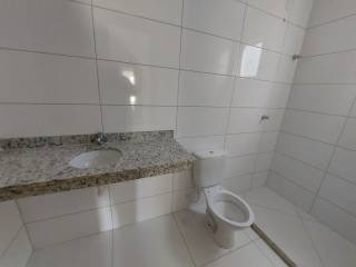 Casa para Venda no Condomínio Ônix com 3 quartos 1 suítes no bairro Sim em Feira De Santana
