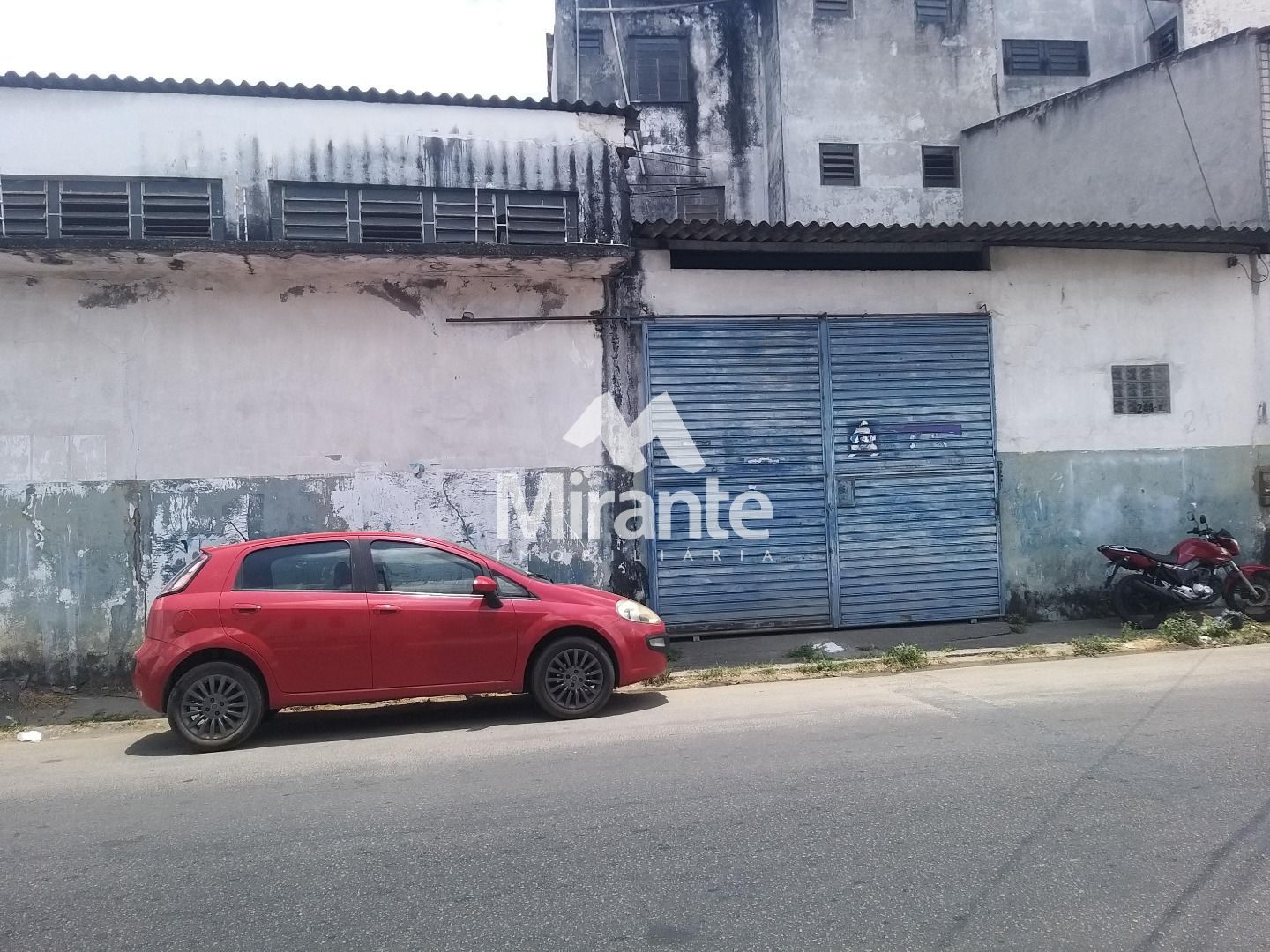 Galpão / Depósito / Armazém Para Vender no bairro Olhos D Água em Feira De Santana