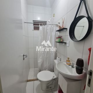 Casa de Condomínio Para Vender com 2 quartos sendo 1 suítes no bairro Registro em Feira De Santana