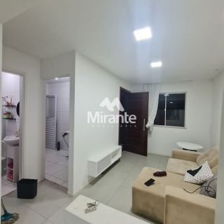 Casa de Condomínio Para Vender com 2 quartos sendo 1 suítes no bairro Registro em Feira De Santana