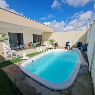 Casa de Condomínio Para Vender com 2 quartos sendo 1 suítes no bairro Registro em Feira De Santana
