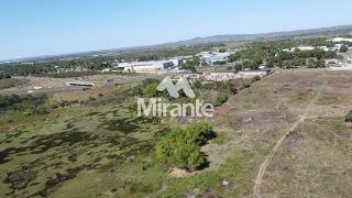 Lote / Terreno Comercial Para Vender no bairro Limoeiro em Feira De Santana