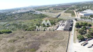 Lote / Terreno Comercial Para Vender no bairro Limoeiro em Feira De Santana