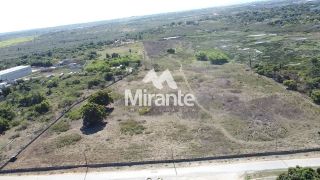 Lote / Terreno Comercial Para Vender no bairro Limoeiro em Feira De Santana