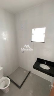 Casa Para Vender com 2 quartos sendo 1 suítes no bairro Conceição em Feira De Santana
