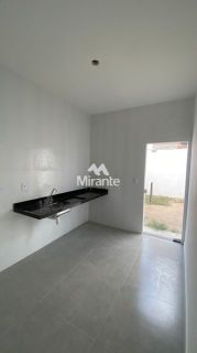 Casa Para Vender com 2 quartos sendo 1 suítes no bairro Conceição em Feira De Santana