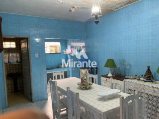 Casa Para Vender com 4 quartos sendo 1 suítes no bairro Brasília em Feira De Santana