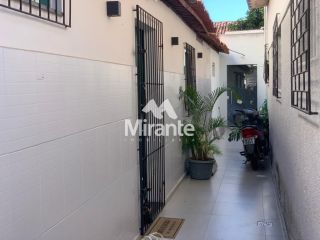 Casa Para Vender com 4 quartos sendo 1 suítes no bairro Brasília em Feira De Santana
