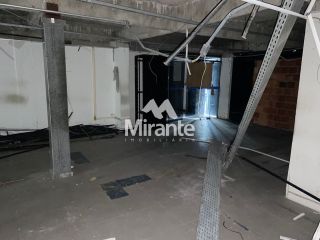 Prédio / Edifício Inteiro Comercial Para Alugar no bairro Centro em Feira De Santana