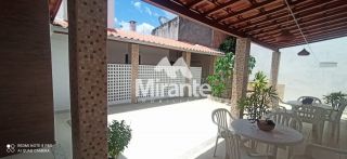 Casa Para Vender com 3 quartos sendo 1 suítes no bairro Serraria Brasil em Feira De Santana