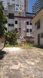 Casa Para Vender no bairro Graça em Salvador