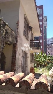 Casa Para Vender no bairro Graça em Salvador