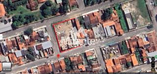 Casa Para Vender com 3 quartos sendo 1 suítes no bairro Parque Ipê em Feira De Santana