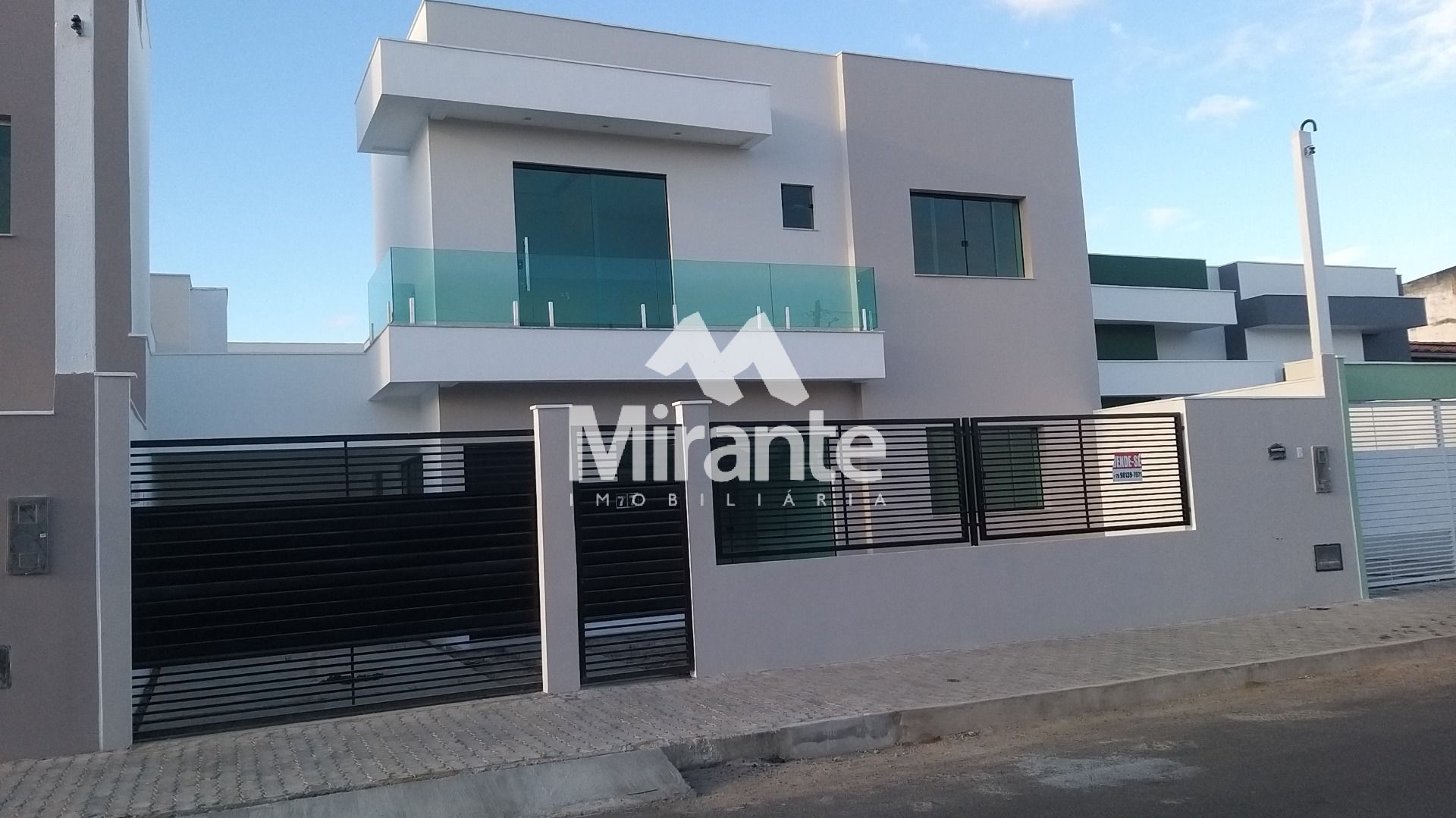 Casa Para Vender com 3 quartos sendo 1 suítes no bairro Parque Ipê em Feira De Santana