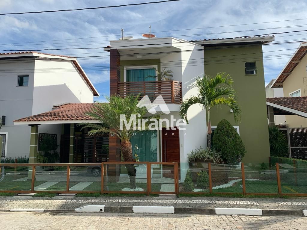 Casa de Condomínio Para Vender com 3 quartos sendo 2 suítes no bairro Lagoa Salgada em Feira De Santana