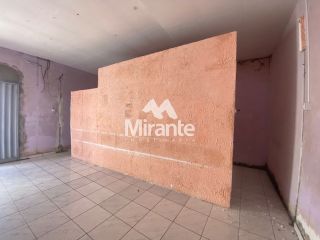 Ponto Comercial Para Alugar no bairro Capuchinhos em Feira De Santana