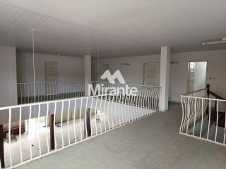 Casa Para Vender no bairro Centro em Feira De Santana