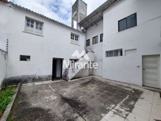 Casa Para Vender no bairro Centro em Feira De Santana