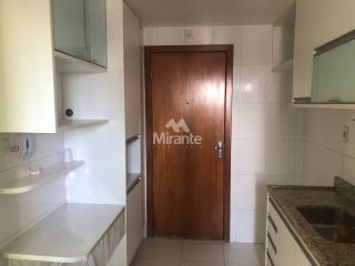 Apartamento Para Vender com 3 quartos sendo 1 suítes no bairro Santa Mônica em Feira De Santana