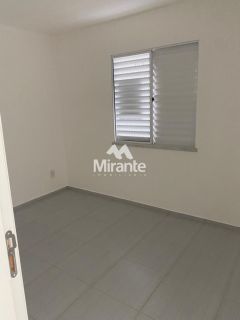 Casa de Condomínio Para Vender com 3 quartos sendo 1 suítes no bairro Sim em Feira De Santana