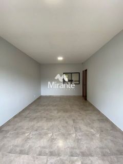 Galpão / Depósito / Armazém Para Alugar no bairro Aviário em Feira De Santana