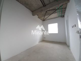 Apartamento Para Vender com 3 quartos sendo 3 suítes no bairro Santa Mônica em Feira De Santana