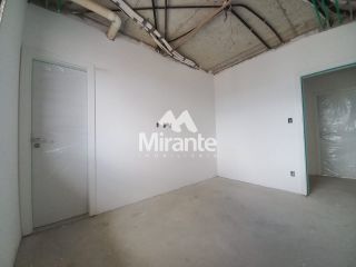 Apartamento Para Vender com 3 quartos sendo 3 suítes no bairro Santa Mônica em Feira De Santana