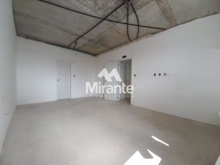 Apartamento Para Vender com 3 quartos sendo 3 suítes no bairro Santa Mônica em Feira De Santana